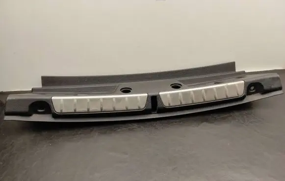 BMW 4 F36 Gran coupe Trunk/boot lower side trim panel 7309520