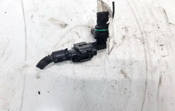 Camshaft position sensor