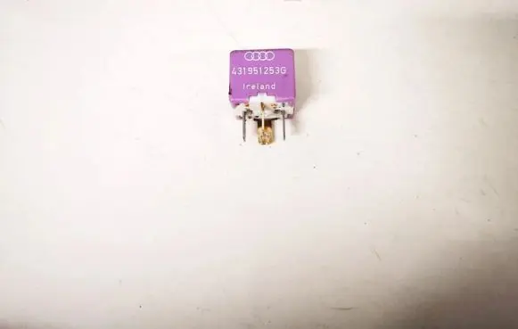 Audi A4 S4 B5 8D Other relay 431951253g 899516