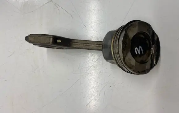 BMW 3 E92 E93 Piston with connecting rod 7624409