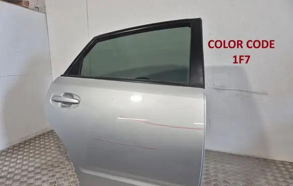 Toyota Prius (XW20) Rear door 