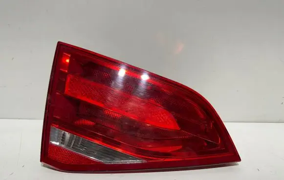 Audi A4 S4 B8 8K Tailgate rear/tail lights 8k5945093d