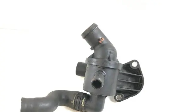 Thermostat/thermostat housing