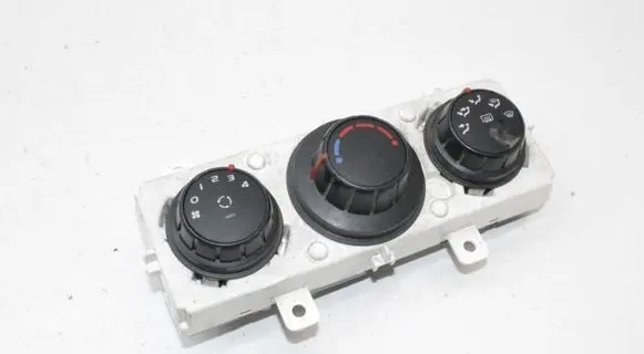Opel Movano B Interior fan control switch 275700007R