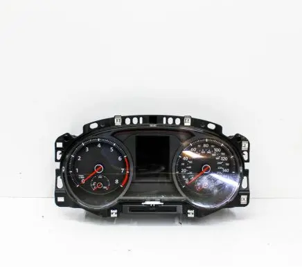 Volkswagen Golf VII Speedometer (instrument cluster) 5G1920856B
