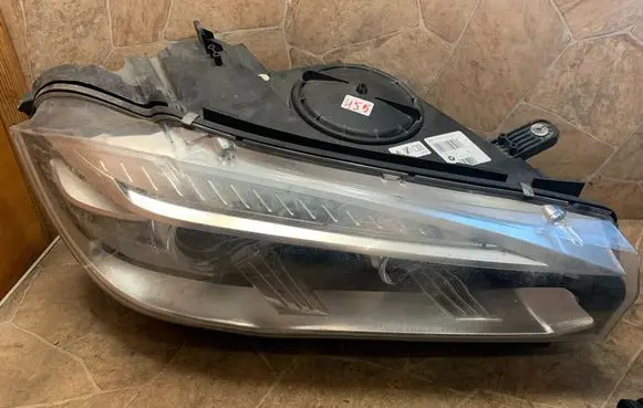 BMW X5 F15 Headlight/headlamp 7460616