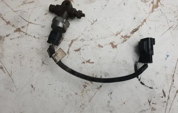 Volvo XC90 Brake power pressure regulator 3524132