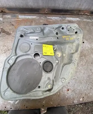 Volkswagen Golf IV Rear door manual window regulator 