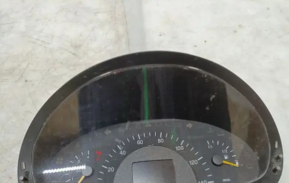 Mercedes-Benz Vito Viano W638 Speedometer (instrument cluster) A6394460421