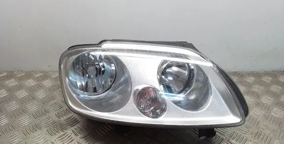 Volkswagen Touran I Headlight/headlamp 2K0941006B