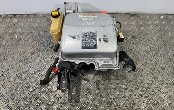 Toyota Prius (XW20) Voltage converter inverter G920047121 RE08WC066
