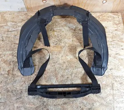 BMW X5 E53 Spare wheel mounting bracket 7002356 51717002356