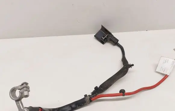 Volkswagen Tiguan Positive cable (battery) 5QA971228G