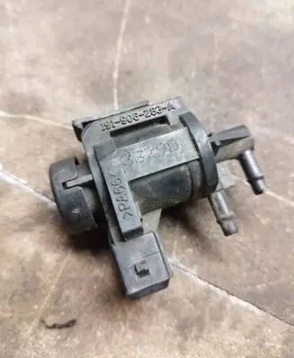Audi A6 S6 C7 4G Turbo solenoid valve 191906283A