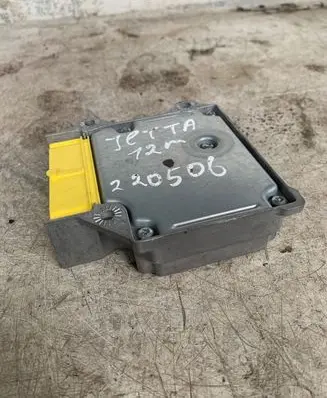 Volkswagen Jetta VI Airbag control unit/module 5c0959655E