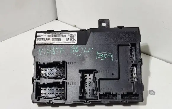Ford Fiesta Comfort/convenience module DN1T15K600LE F005V01747