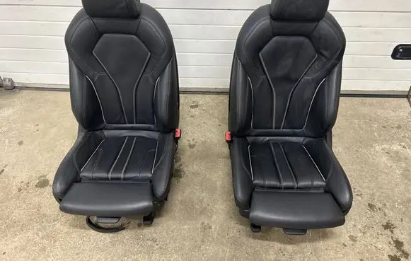 BMW 5 G30 G31 G38 Seat set 