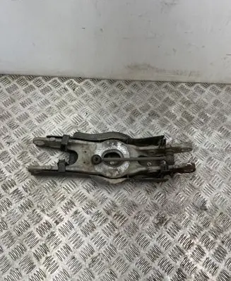 Mercedes-Benz C W205 Rear upper control arm/wishbone A2053300