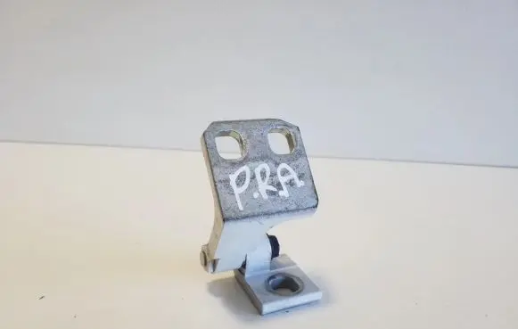 Jeep Cherokee Front door lower hinge 19795C