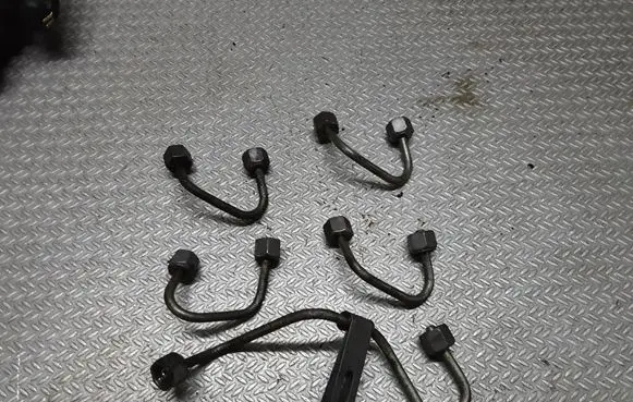 Renault Laguna II Fuel injector supply line/pipe 