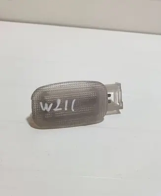Mercedes-Benz E W211 Other interior light 2118203801 156905