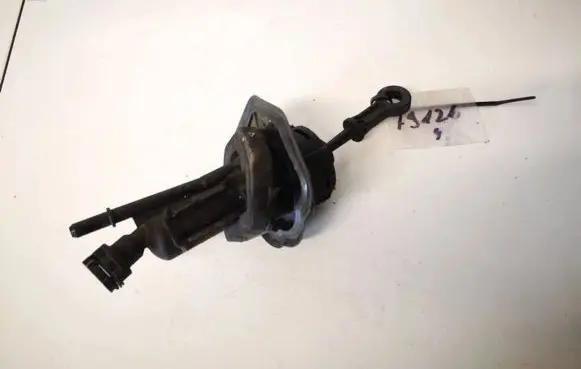 Ford Mondeo MK IV Clutch master cylinder