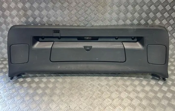 Audi Q7 4L Tailgate trim 4L0867973E