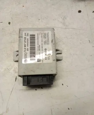 Volkswagen Touareg I Tire pressure control unit 7L6907273B VMA25300 400107906