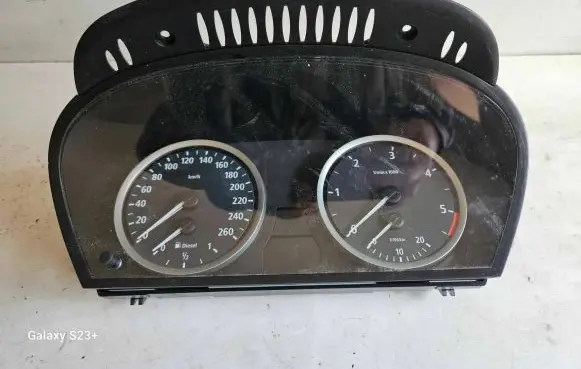 BMW 5 E60 E61 Speedometer (instrument cluster) 62119135253 110080213 213712010498