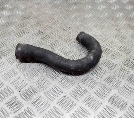 Mercedes-Benz 190 W201 Engine coolant pipe/hose