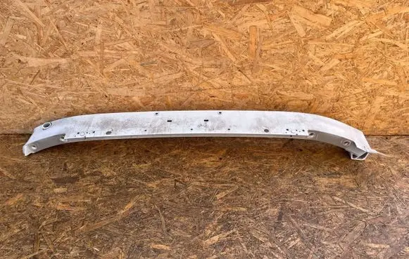 Volvo S60 Front bumper cross member 32234656