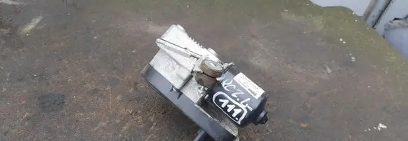 Peugeot RCZ Wiper motor 9673484280