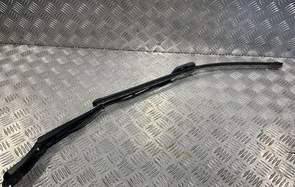 Peugeot 5008 II Front wiper blade arm 97417643