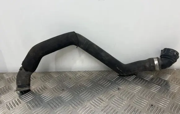 Audi A8 S8 D4 4H Engine coolant pipe/hose 4H0121101AC