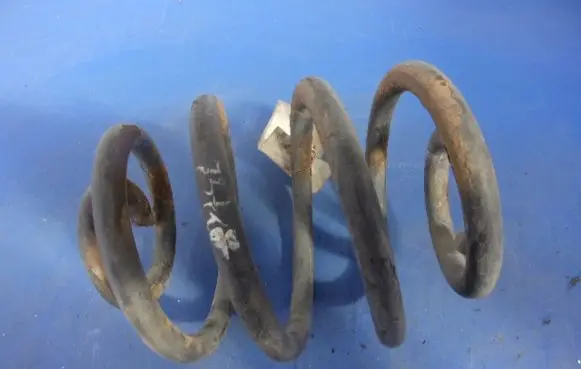 BMW 3 E30 Rear coil spring