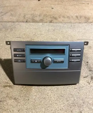 Toyota Corolla Verso E121 Climate control unit 559000F020 MB1465702264