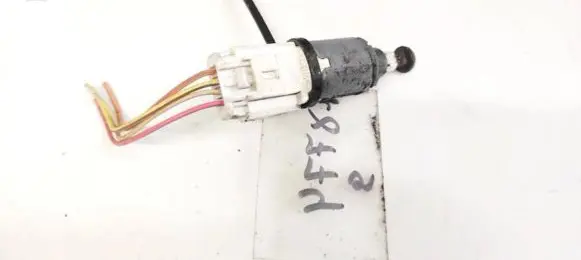 Renault Scenic II - Grand scenic II Brake pedal sensor switch 8200168238B