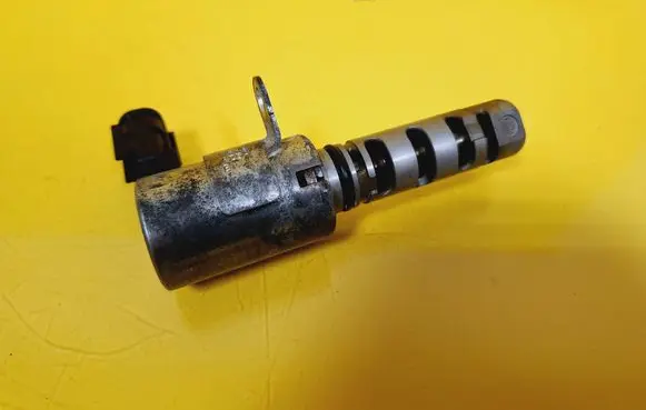 Camshaft position sensor