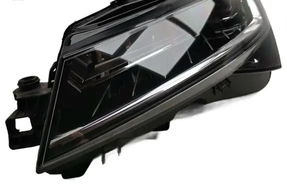 Skoda Superb B8 (3V) Headlight/headlamp 3V1941015E
