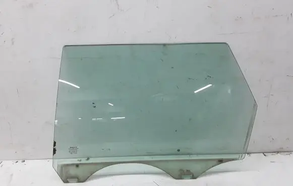 Volvo V50 Rear door window glass E243R001105