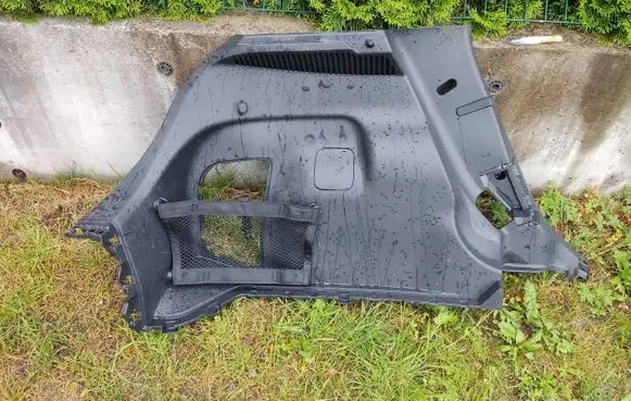 Nissan Leaf II (ZE1) Trunk/boot side trim panel 8495135H0B