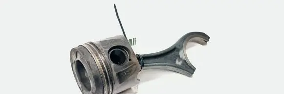 Mitsubishi Montero Piston 