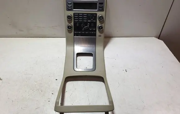 Volvo XC70 Screen/display/small screen 30797715 08W20E01 MD201100527