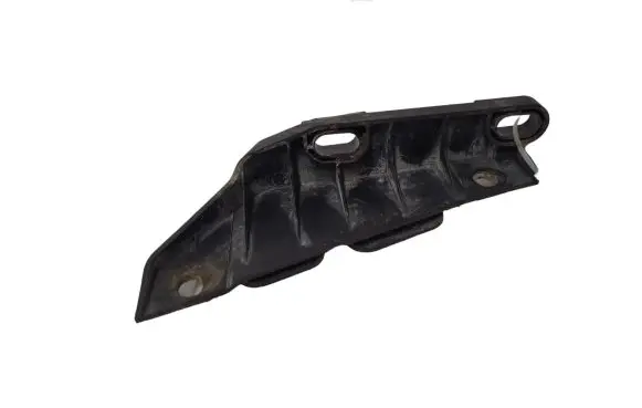 Front bumper mounting bracket