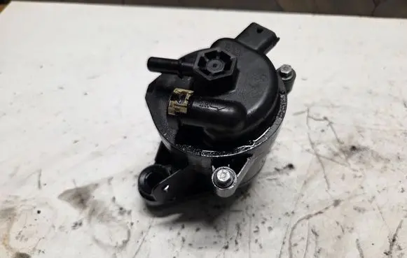 Ford Grand C-MAX Fuel filter housing 8V24B1914