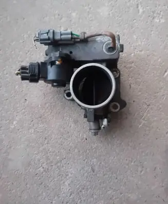 Toyota Corolla E120 E130 Throttle valve 8967221020