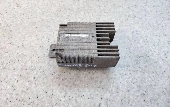 Mercedes-Benz A W168 Coolant fan relay A0275458032