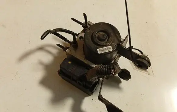 Mazda 3 I ABS Pump 7G35M08050