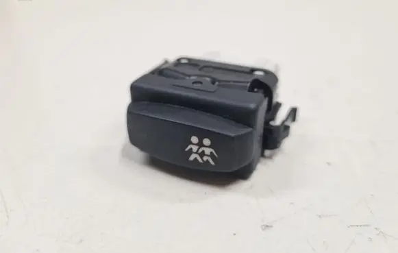 Renault Vel Satis Child safety switch 26488