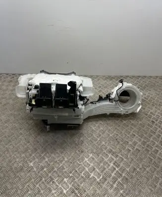 Peugeot 5008 II Interior heater climate box assembly 9811149580
